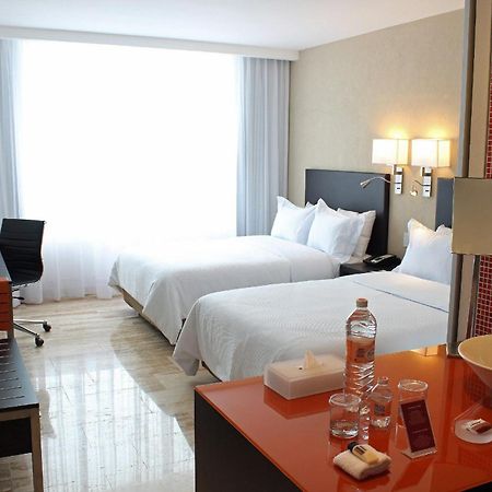 Fiesta Inn Monterrey La Fe San Nicolás de los Garzas Kültér fotó