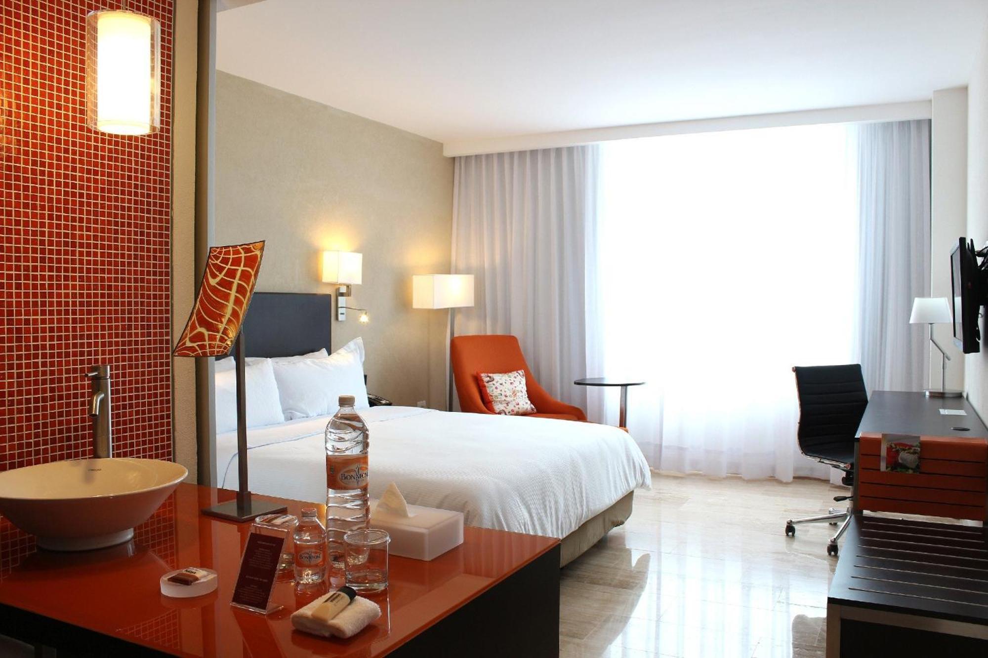 Fiesta Inn Monterrey La Fe San Nicolás de los Garzas Kültér fotó